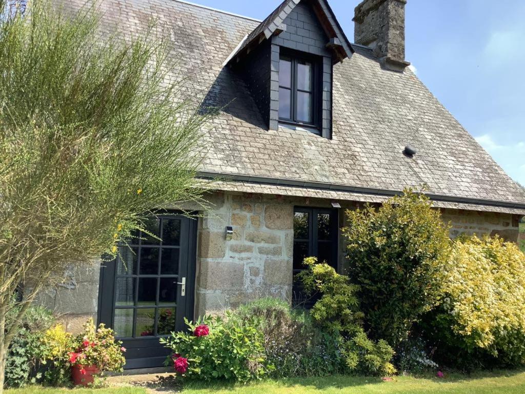 Romantic Cottage Viré Extérieur photo