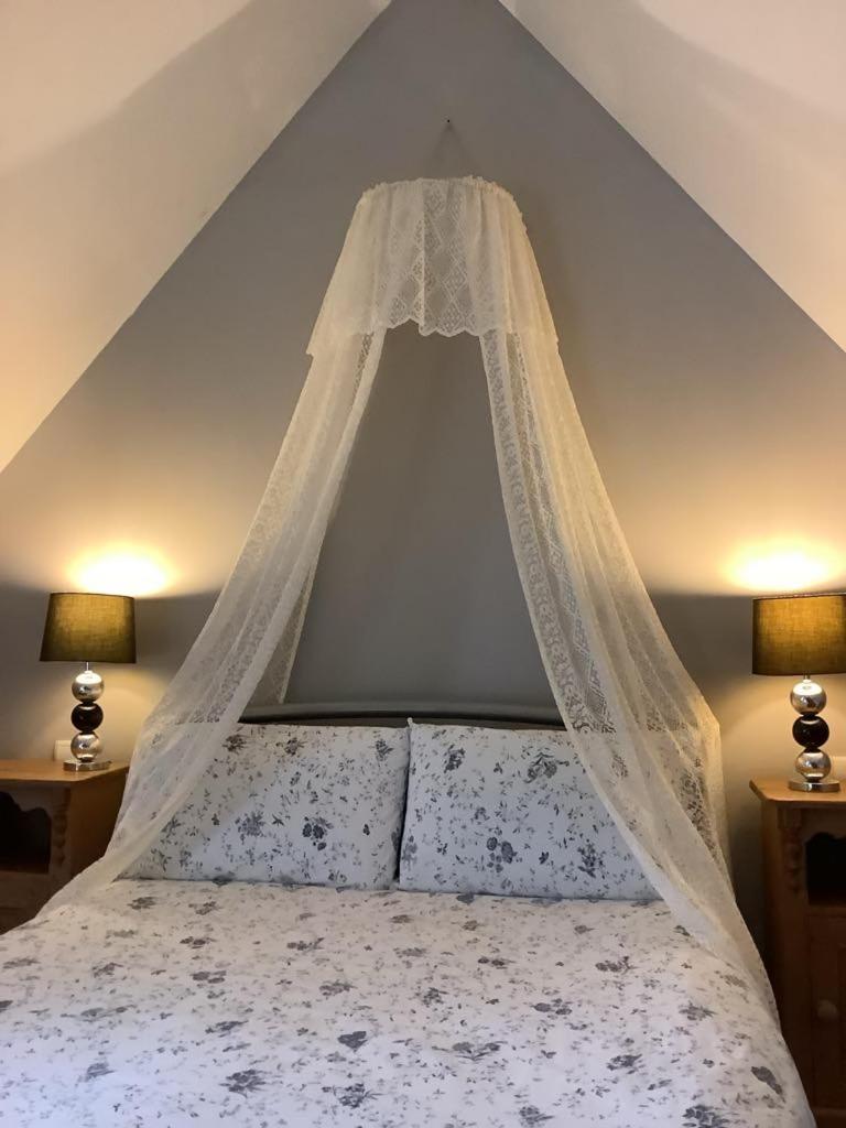 Romantic Cottage Viré Extérieur photo